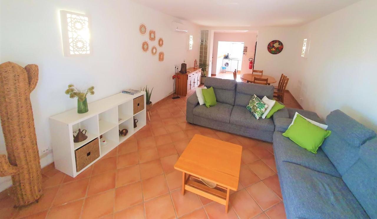 Nice 2 Bedroom Apartment Groundfloor Swimming Pool 塔维拉 外观 照片